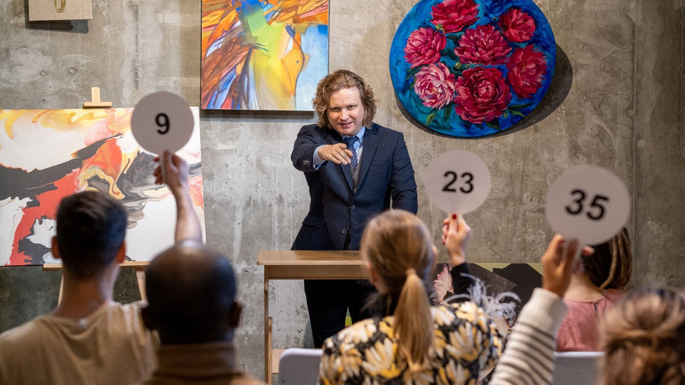 11 Tips for Navigating Art Auctions Online